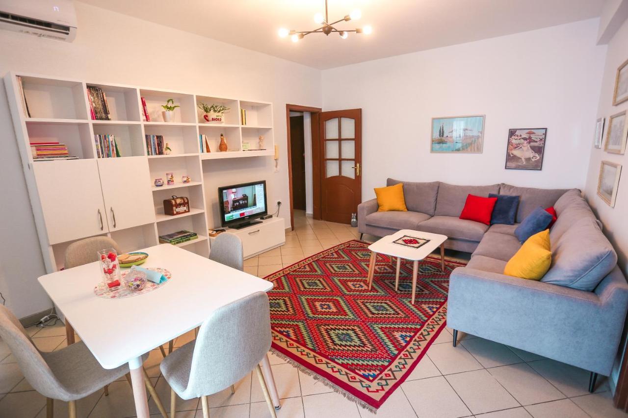 Tirana Views Apartment - Comfy & Spacious Екстериор снимка