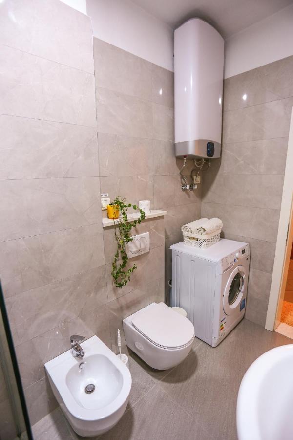 Tirana Views Apartment - Comfy & Spacious Екстериор снимка