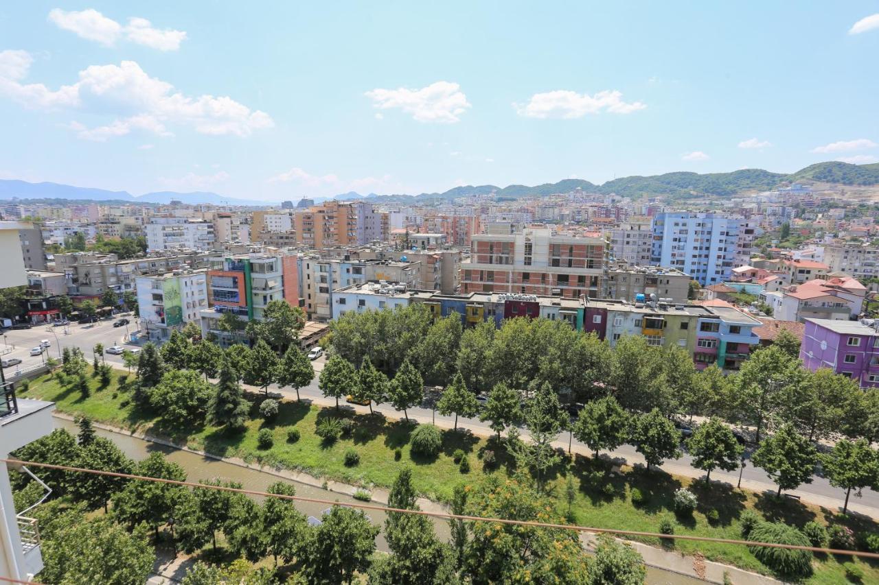 Tirana Views Apartment - Comfy & Spacious Екстериор снимка